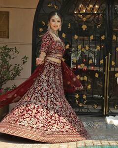 Bigg Boss की इस एक्स कंटेस्टेंट का ब्राइडस लुक आया सामने, लाल जोड़े में लगीं अप्सरा सी खूबसूरत