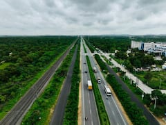 In Pics: అందమైన ప్రకృతి నడుమ 8 షేప్‌లో రోడ్డు, హైదరాబాద్‌లోనే - ఎక్కడో తెలుసా?