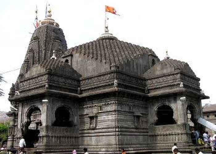 Trimbakeshwar Jyotirlinga  Temple Connect