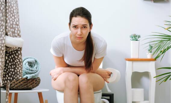 Constipation Relieving Tips : ਕਬਜ਼ ਹੈ ਤਾਂ ਅਪਣਾਓ ਇਹ ਘਰੇਲੂ ਨੁਸਖੇ, ਮਿੰਟਾਂ 'ਚ ਦੂਰ ਹੋ ਜਾਵੇਗੀ ਇਹ ਸਮੱਸਿਆ