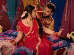 Bhojpuri Song: आम्रपाली दुबे को लाल साड़ी में देख दीवाने हुए Khesari Lal Yadav, वायरल हुआ वीडियो