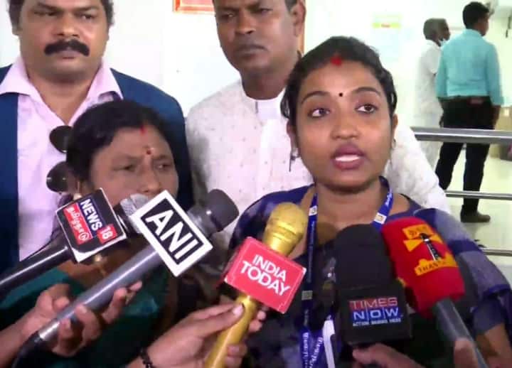 Kallakurichi Student Death: School Hostel Did Not Have License, Says TN Child Rights Commission Kallakurichi Student Death: School Hostel Did Not Have License, Says TN Child Rights Commission