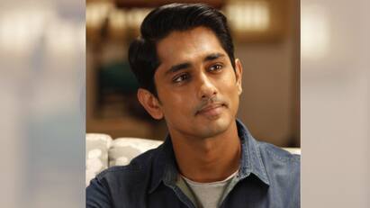 Siddharth gets angry as paparazzi tries to click his pics with Aditi Rao Hydari, know in details Siddharth: ক্যামেরার সামনে মেজাজ হারালেন রং দে বাসন্তীখ্যাত সিদ্ধার্থ , ভিডিও ভাইরাল মুহূর্তে