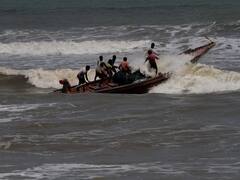 Tamil Nadu: श्रीलंकाई नौसेना ने तमिलनाडु के 6 मछुआरों को किया गिरफ्तार, इस महीने अब तक 24 अरेस्ट