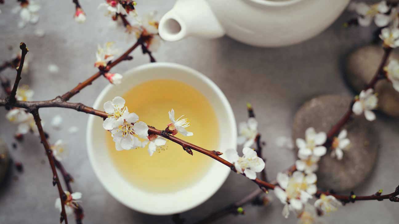 White Tea benefits: க்ரீன் டீ கேள்விப்பட்டிருப்பீங்க.. ஒயிட் டீ தெரியுமா? இத்தனை மேஜிக் இருக்கா?