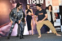 The Liger team: ముంబైలో 'లైగర్' ట్రైలర్ లాంచ్ ఈవెంట్ - రణవీర్ స్పెషల్ గెస్ట్!