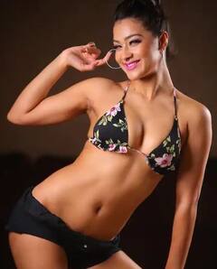 Namrata Malla : ਆਪਣੀਆਂ ਇਨ੍ਹਾਂ ਤਸਵੀਰਾਂ ਨਾਲ ਨਮਰਤਾ ਮੱਲਾ ਨੇ ਫਿਰ ਬਿਖੇਰਾ ਗਲੈਮਰ ਦਾ ਜਲਵਾ, ਅਦਾਏ ਦੇਖ ਦੀਵਾਨੇ ਹੋ ਜਾਵੋਗੇ