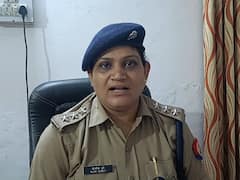 Ghaziabad: आर्थिक तंगी के चलते बाप-बेटी और दामाद ने बनाई लूट की योजना, मिर्ची पाउडर डालकर सुनार को लूटा, बाद में पुलिस ने दबोचा