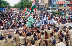 National Herald Case: ইডির প্রশ্নের মুখে সনিয়া গাঁধী, সারা দেশে বিক্ষোভ কংগ্রেসের