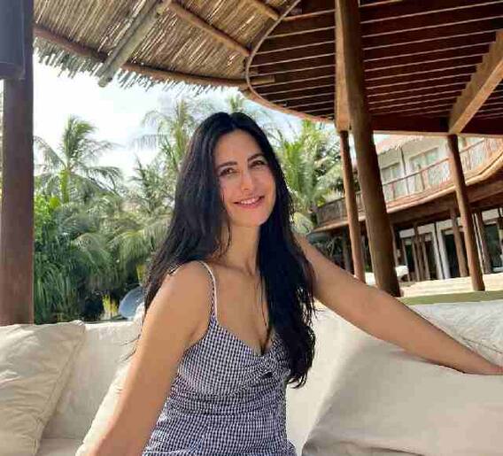 कतरिना कैफ मालदीवमध्ये लुटतेय सुट्ट्यांचा आनंद!