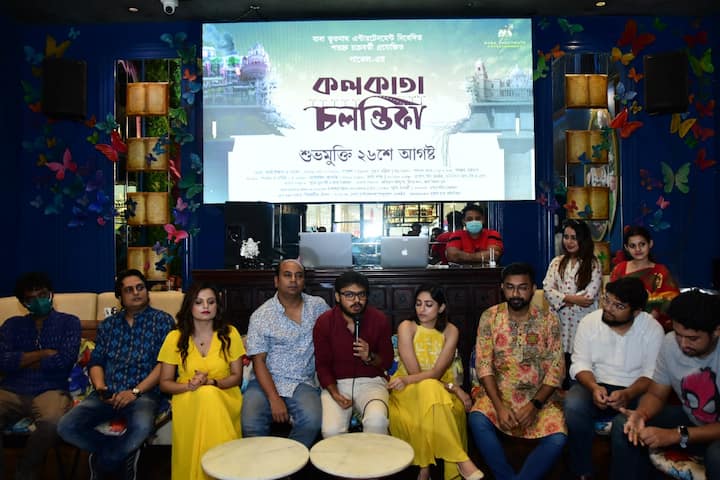কলকাতা কখনও থামতে শেখেনি। নানা অঘটনে সাময়িকভাবে হয়তো চলার গতি থমকেছে। তবে শহর তারপরেই যে কে সেই। উল্টোরথেও আরও এক বার সেটাই দেখল শহরবাসী।