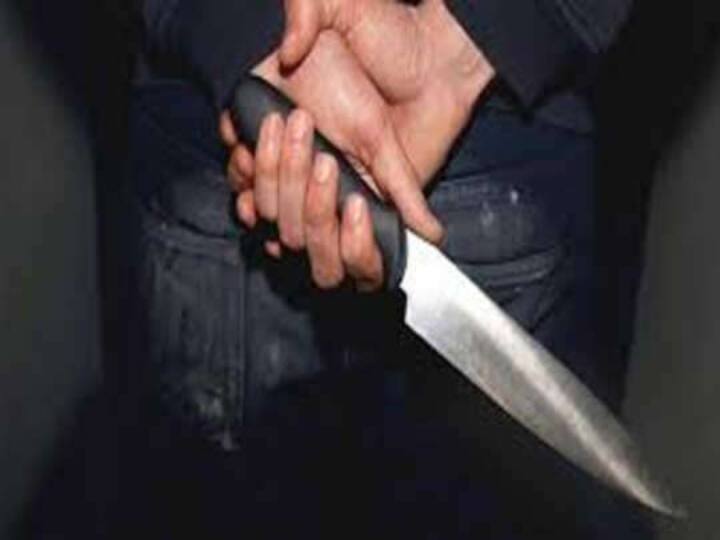 MP Crime News: पार्षद का चुनाव हारने के बाद जीते प्रत्याशी के समर्थक को मारा चाकू, नहीं दिया था वोट MP Independent candidate husband attacked with a knife on the supporter of NCP won candidate in Berasia ANN MP Crime News: पार्षद का चुनाव हारने के बाद जीते प्रत्याशी के समर्थक को मारा चाकू, नहीं दिया था वोट