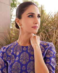 Vaani Kapoor Pics: 'शमशेरा' रिलीज से एक दिन पहले सोशल मीडिया पर छाया वाणी कपूर किलर लुक, फोटो देख आप भी कहेंगे वॉव