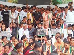 In Pics : సోనియా గాంధీ ఈడీ విచారణకు నిరసనగా హైదరాబాద్ లో కాంగ్రెస్ భారీ ర్యాలీ