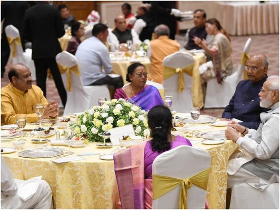 President Farewell Dinner: निवर्तमान राष्ट्रपति के लिए पीएम मोदी ने किया विदाई भोज का आयोजन, देखें तस्वीरें