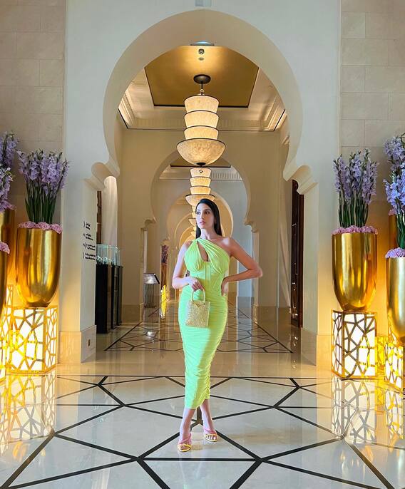 Nora Fatehi Photos: బాహుబలి బ్యూటీ నోరా ఫతేహి లేటెస్ట్ పిక్స్
