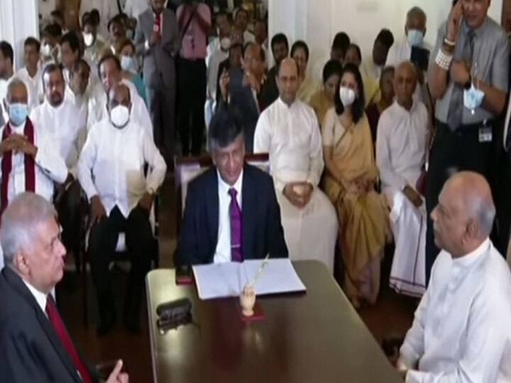 Sri Lanka: இலங்கை பிரதமராக தினேஷ் குணவர்தன பதவியேற்பு