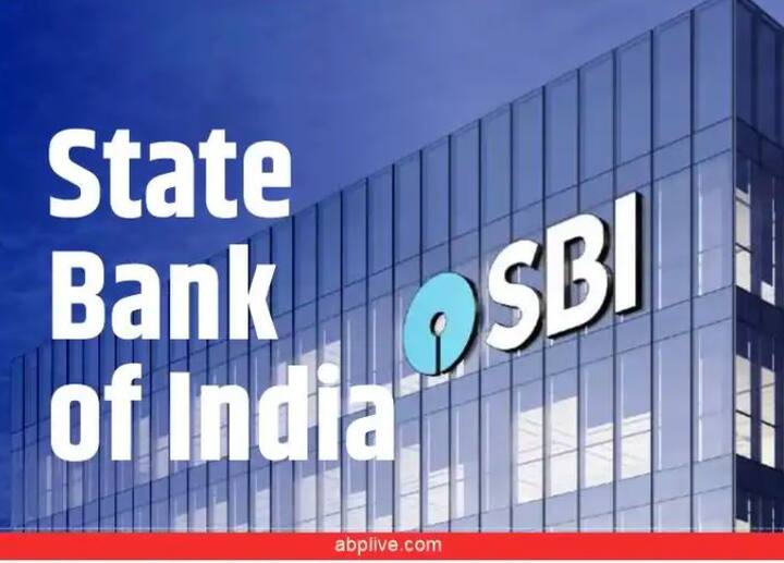 एसबीआई (SBI) की टैक्स सेविंग टर्म डिपॉजिट स्कीम में निवेश करने के लिए आपके पास पैन नंबर होना अनिवार्य है. इस स्कीम में सिंगल या ज्वाइंट दोनों तरह से निवेश किया जा सकता है. ज्वाइंट अकाउंट में केवल दो लोग ही निवेश कर सकते हैं. इसमें दोनों बालिग या एक बालिग और दूसरा नाबालिग हो सकता है.  केवल खाताधारक की मृत्यु हो जाने की स्थिति में ही नॉमिनी को निवेश किए हुए पैसे मिल सकते हैं.