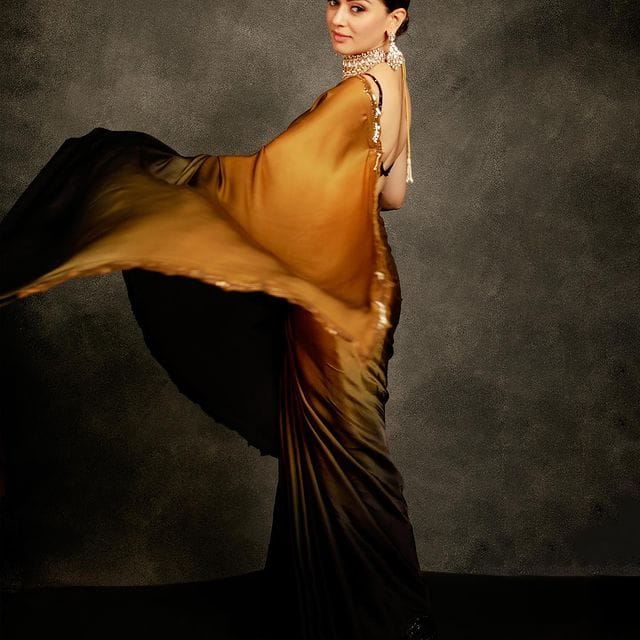 வா கனியே.. முக்கனியே.. தீயோடும் பனியே..!!