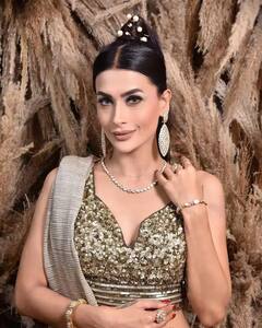 Pavitra Punia Pics: ਪਵਿੱਤਰਾ ਪੂਨੀਆ ਨੇ ਸਾੜੀ ਪਹਿਨ ਕੇ ਇਸ ਅੰਦਾਜ਼ 'ਚ ਦਿੱਤੇ ਪੋਜ਼, ਸਟਾਈਲ ਨੂੰ ਦੇਖ ਕੇ ਤੁਸੀਂ ਵੀ ਹੋ ਜਾਓਗੇ ਫਿਦਾ