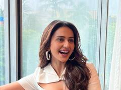 PHOTO : रकुल प्रीत सिंहचा क्लासी अवतार! दिलखेचक अदांवर फॅन्स झाले फिदा!