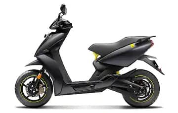 Ather 450X Gen 3 ইলেকট্রিক স্কুটার ও তার আগের মডেলের মধ্যে রঙের মিলও রয়েছে। আগের মতোই সাদা, স্পেস গ্রে এবং মিন্ট গ্রিন রঙেই নতুন স্কুটার লঞ্চ হয়েছে।