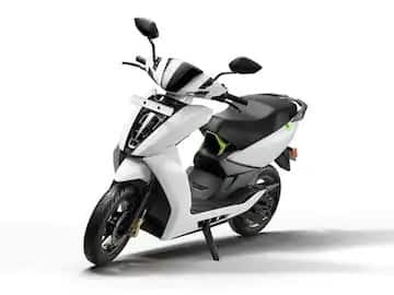 একবার চার্জ দিলে Ather 450X Gen 3 স্কুটার ১৪৬ কিলোমিটার সফর করতে পারবেন। আগের থেকে প্রায় ২৫ শতাংশ রেঞ্জ বেড়েছে নতুন স্কুটারের।