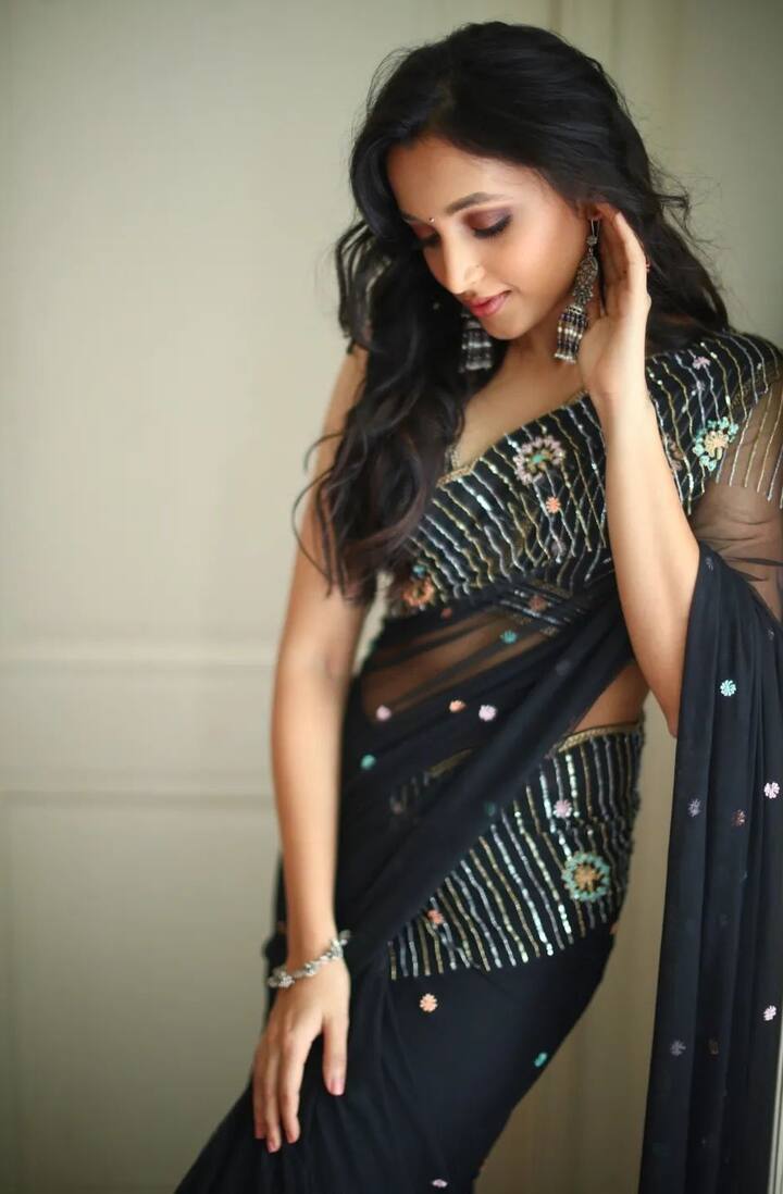 சீர் செய்ததே புது வானம் பூ தூவுதே