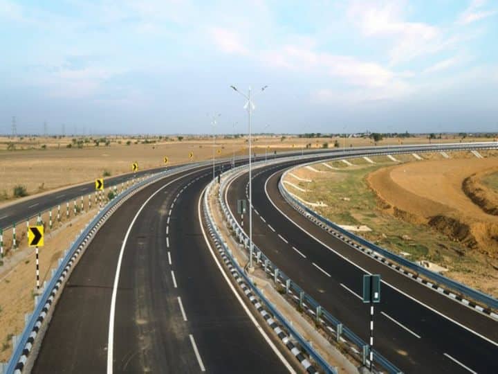 26 green expressways will be built in three years, the distance from Delhi to Mumbai will decrease further- Nitin Gadkari