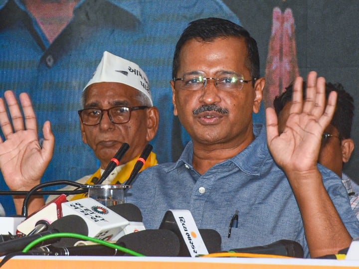 Is it wrong to give free education to children?  Delhi CM Kejriwal reached Gujarat asked