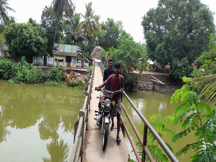 திருவாரூரில் ஆபத்தான  நிலையில் இருக்கும் மடப்புரம் பாலம் - சீரமைக்க  பொதுமக்கள் கோரிக்கை