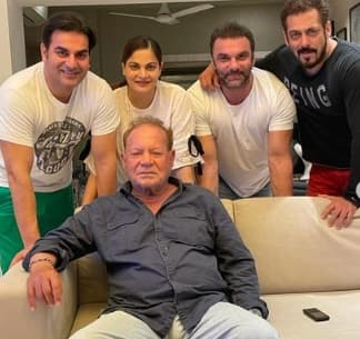 বদমেজাজি বলে খানিকটা বদনামও রয়েছে। কিন্তু দিলদরিয়া সলমন খানের ভাবমূর্তি সব মিলিয়ে দুরন্ত।