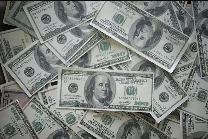 Lottery News : ਹਜ਼ਾਰਾਂ ਕਰੋੜ ਦੀ ਲਾਟਰੀ ਜਿੱਤਣ ਮਗਰੋਂ ਵਿਨਰਜ਼ ਏਨੇ ਪੈਸਿਆਂ ਦਾ ਕੀ ਕਰਦੇ ਨੇ? ਇੱਥੇ ਮਿਲੇਗਾ ਜਵਾਬ