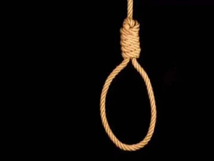 A young man committed suicide by hanging himself in the farm of Chedcha village Surat: ખેતરમાં જઈને યુવાને ખાઈ લીધો ગળેફાંસો, જાણો સુસાઈડ નોટમાં શું કર્યો ખુલાસો