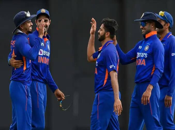 IND vs WI, 1st ODI 2022, Match Highlights: India Beat West Indies By 3 Runs IND vs WI, Match Highlights: ટીમ ઇન્ડિયાએ વેસ્ટ ઇન્ડિઝ સામે રોમાંચક મેચમાં ત્રણ રનથી મેળવી જીત, કેપ્ટન ધવન સદી ચૂક્યો