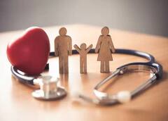 Cashless Treatment: હવે મોંઘુ થઇ શકે છે હેલ્થ વીમાનું પ્રીમિયમ, આ છે કારણ