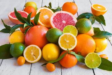 Weight loss tips:  જો આપ ડાયટિંગ પર છો, તો આ ઓછા સુગરવાળા ફળોને ડાયટમાં કરો સામેલ