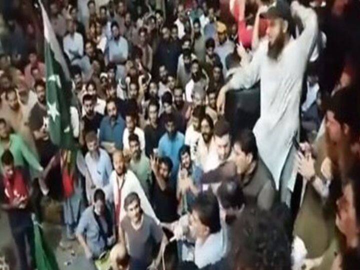 Pak: Setback To Imran Khan As Hamza Shahbaz Retains Punjab CM Post, PTI Supporters Stage Massive Protests Pak: Setback To Imran Khan As Hamza Shahbaz Retains Punjab CM Post, PTI Supporters Stage Massive Protests