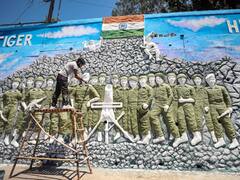 Kargil Victory Day: द्रास सेक्टर में कारगिल विजय दिवस का जश्न शुरू, 22वें साल भारी संख्या में श्रद्धांजलि देने पहुंचे लोग