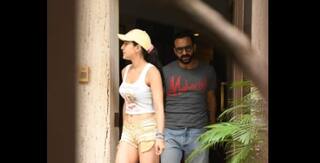 બૉલીવુડની આ હૉટ એક્ટ્રેસ પોતાના મામા સાથે જ કરવા માંગે છે લગ્ન, પિતાની સામે જ કરી આ ડિમાન્ડ, જાણો વિગતે