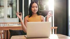 Yoga: কাজের জায়গায় বসেই করুন শরীরচর্চা, দেখে নিন সহজ কিছু যোগাসনের পদ্ধতি