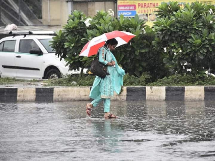 Bihar Weather Update 23 July 2022: Heavy Rains in Purnia, Kishanganj, Araria and Supaul in Bihar know how the weather will be for two days ann Bihar Weather Update: पूर्णिया, किशनगंज, अररिया और सुपौल में भारी वर्षा के संकेत, जानें दो दिन तक कैसा रहेगा मौसम