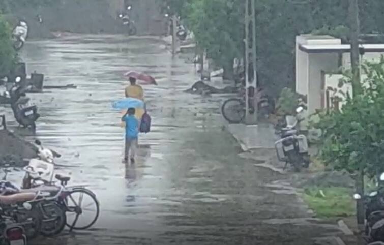 Maharashtra Rain News Rainfall in various parts of the state Maharashtra Rain : आज कोकणसह, पश्चिम महाराष्ट्र आणि मराठवाड्यात पावसाचा अंदाज, उद्यापासून पावसाचा जोर आणखी वाढणार