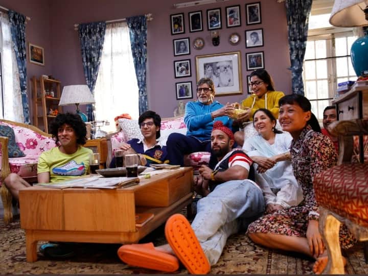 Rashmika Mandanna, Amitabh Bachchan Starrer 'GoodBye' First Look Poster Out Rashmika Mandanna, Amitabh Bachchan Starrer 'GoodBye' First Look Poster Out