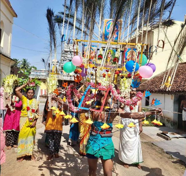 தஞ்சாவூரில் ஆடிக்கிருத்திகையில் ஆறுமுகனை தேடி வழிபட்ட பக்தர்கள்