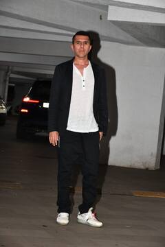 In Pics: The Gray Man के प्रमोशन के लिए भारत आए Russo Brothers के लिए होस्ट की ग्रैंड पार्टी, गौरी खान से लेकर सारा तक ये सेलेब आए नजर