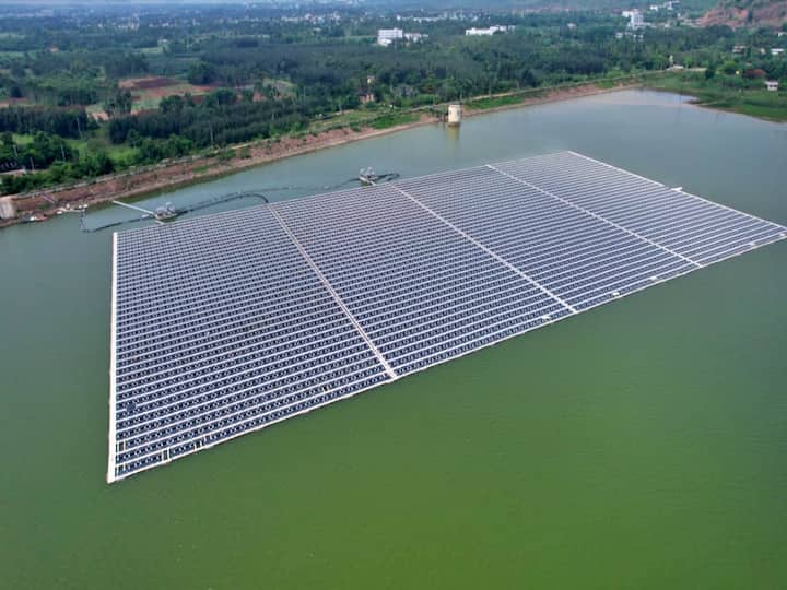 Andhra Pradesh Floating Solar Power Plant Commissioned GVMC in Meghadri Gedda Reservoir Visakhapatnam Floating Solar Power Plant In AP : మేఘాద్రి గెడ్డ రిజర్వాయర్ లో తేలియాడే సోలార్ పవర్ ప్లాంట్, 12  ఎకరాల విస్తీర్ణంలో ఏర్పాటు