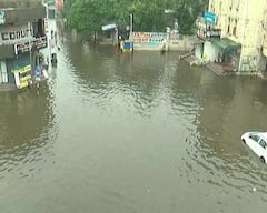 Ahmedabad Rains: બે ઈંચ વરસાદથી અમદાવાદ થયું જળબંબાકાર, જુઓ તસવીરો
