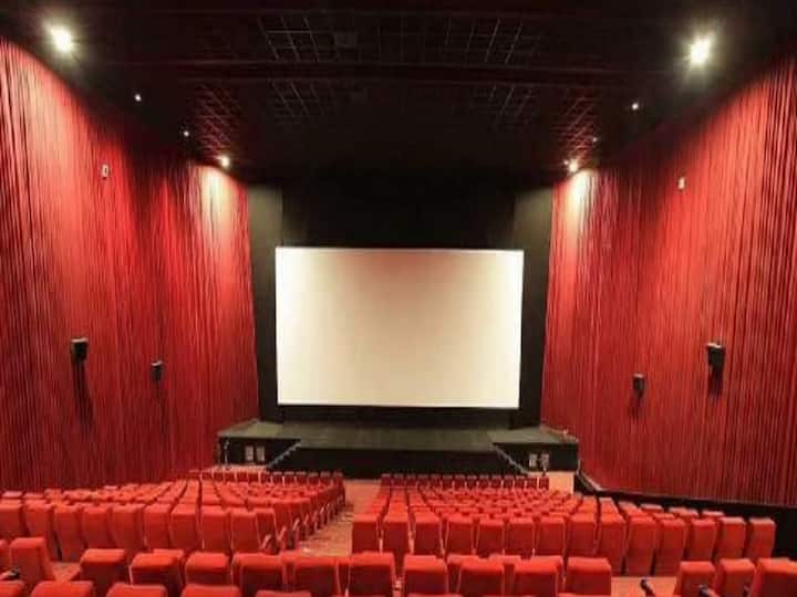 AP Film chamber Theatre owners distributor discussed on AP Govt tickets rule OTT releases dnn AP Film Chamber : రేపు డిస్ట్రిబ్యూటర్స్, థియేటర్ యాజమాన్యాల అత్యవసర సమావేశం, ఓటీటీలపై కీలక తీర్మానం!