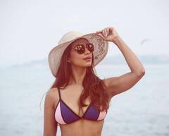 'કસૌટી ઝિંદગી કી 2' ની પૂજા બેનર્જીનો હોટ બિકિની અંદાજ, જુઓ તસવીરો